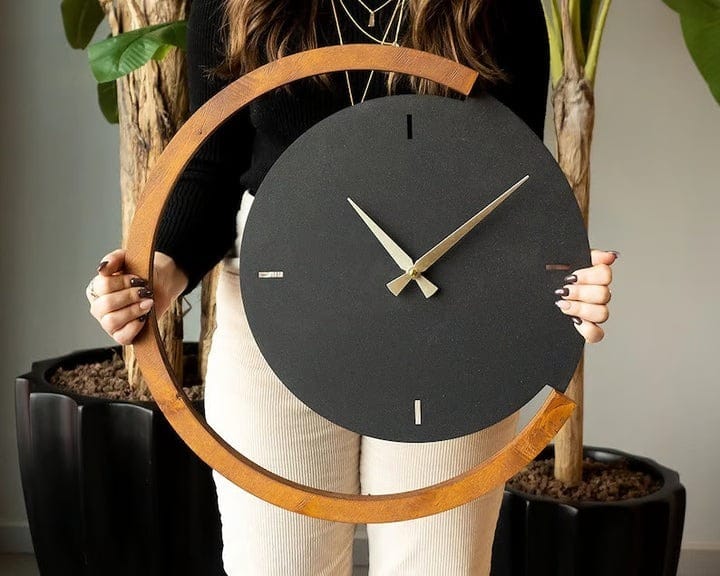 Moon Time Metal & Wood Wall Clock – Silent Movement